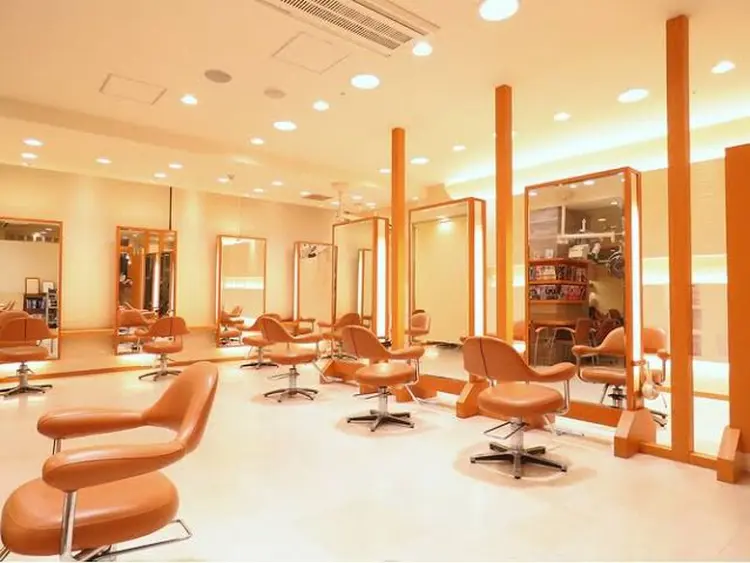 モリオフロムロンドンサッポロファクトリー店の内観・外観1