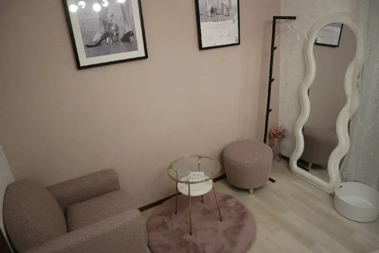 NICOLIの内観・外観2