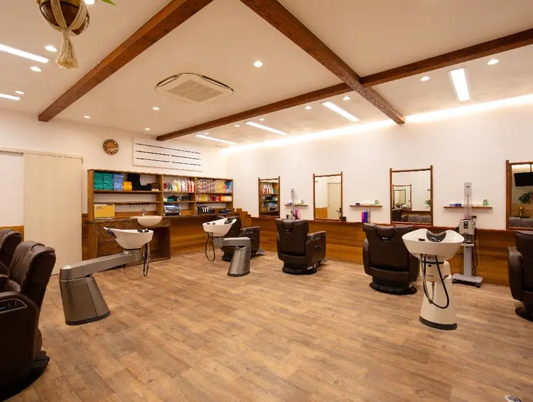 メンズヘアースパーブの内観・外観2