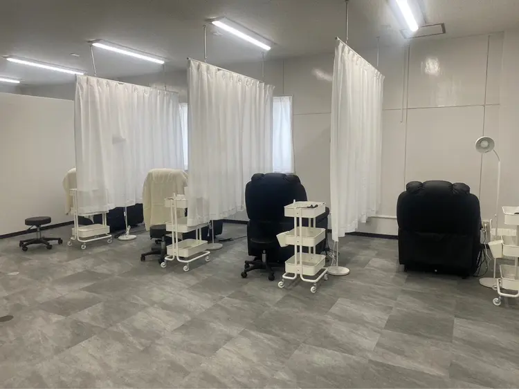 パルダラッシュリフトの内観・外観2