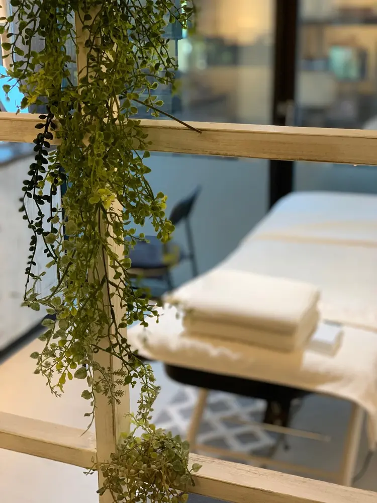 アンドアイズの内観・外観1