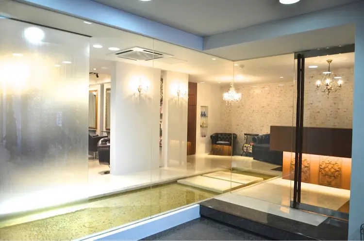 株式会社GRAND LINEの内観・外観3