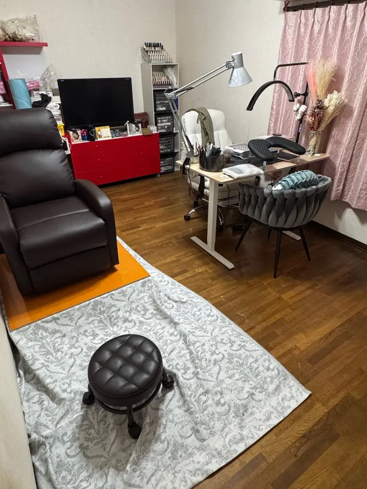 猫村のネイル部屋の内観・外観1