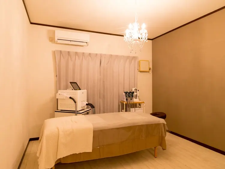 SalonLeafの内観・外観1