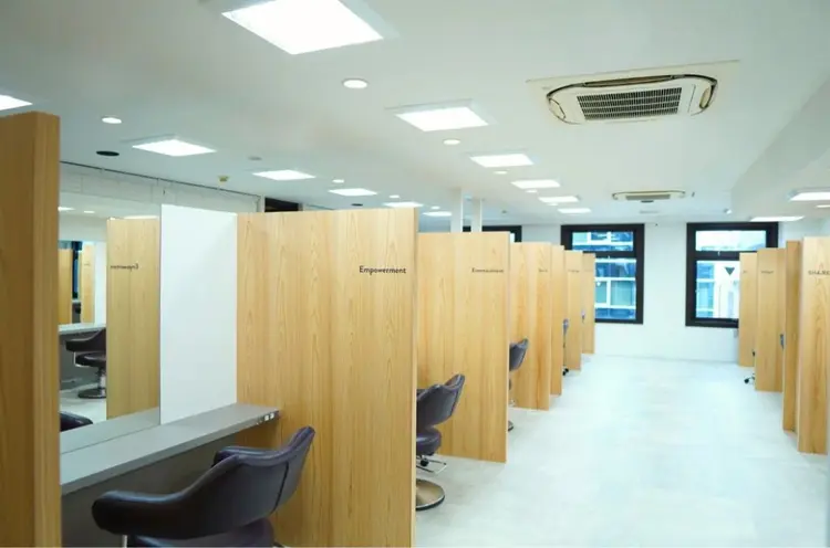 GO TODAY SHAiRE SALON 京都店の内観・外観2