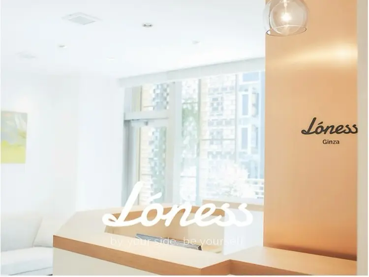 ローネス銀座店の内観・外観2