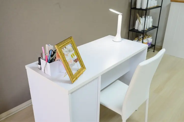 Selectsalon Lienの内観・外観2