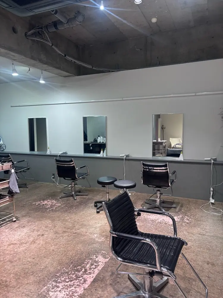 IOの内観・外観3