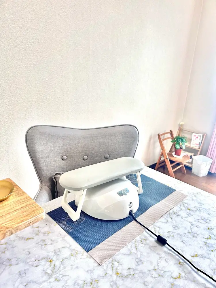 Shiny nailの内観・外観1