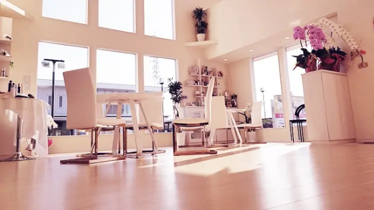 ドゥ・エスポアールの内観・外観2