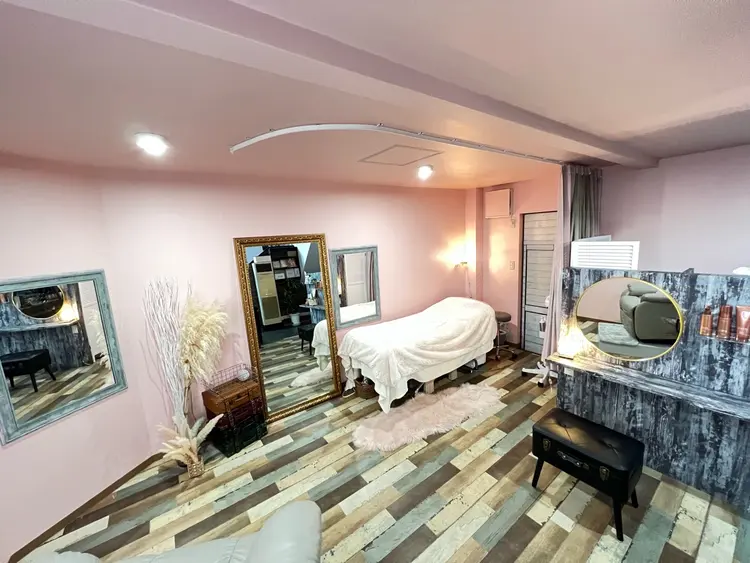 私は、私らしく、、、　I'm   Me   アイラッシュ・エステティックサロンの内観・外観3