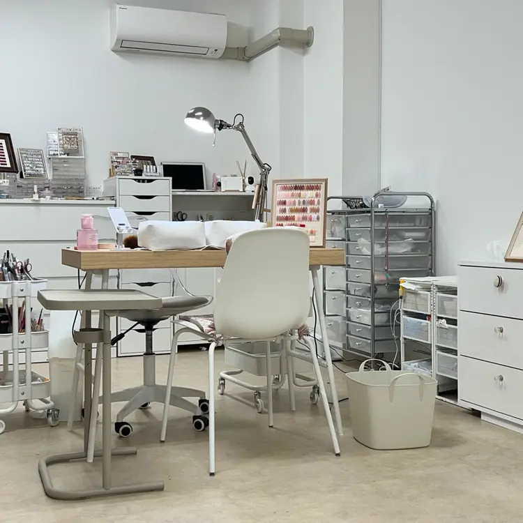 Twinkle nailの内観・外観1