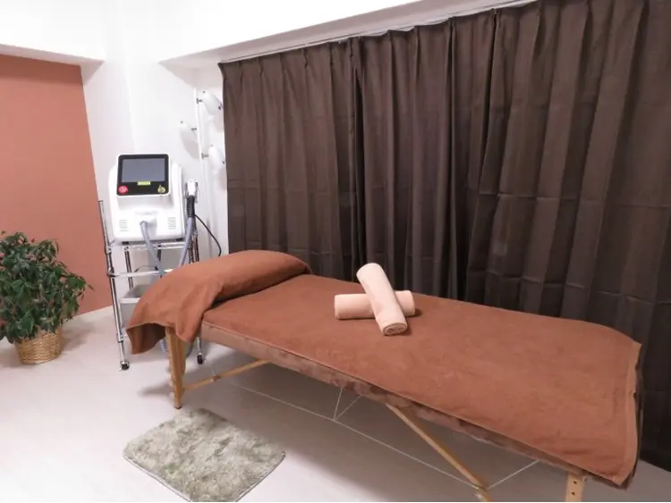 iHANAの内観・外観1