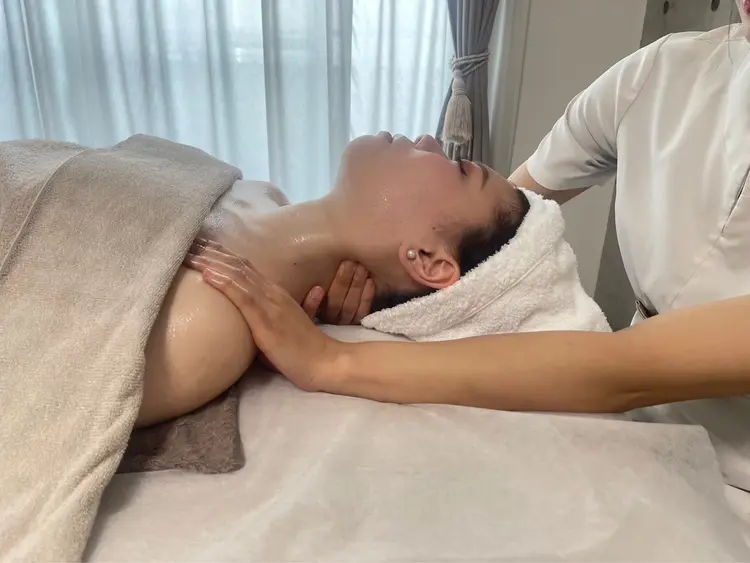 zelonの内観・外観2