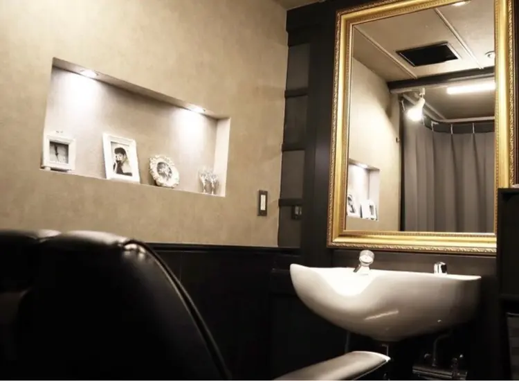 BroTokyo有楽町店の内観・外観1