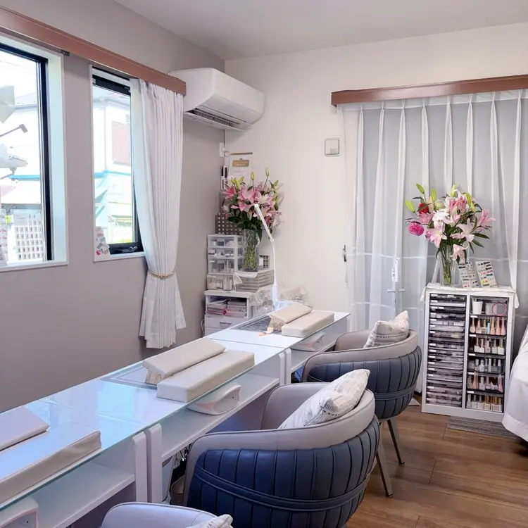 R i ka Nail Salonの内観・外観1