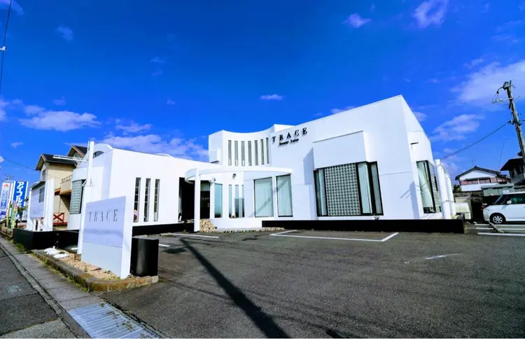 Trace st半田の内観・外観1