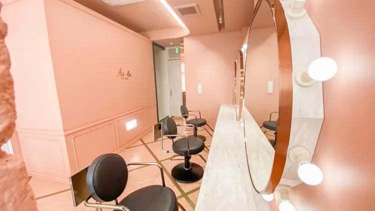 Off-White 大阪の内観・外観1