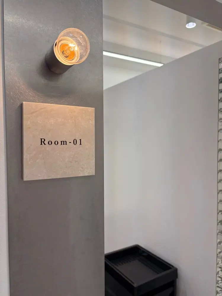 ＡＲＭＯＮＹ大阪店の内観・外観2