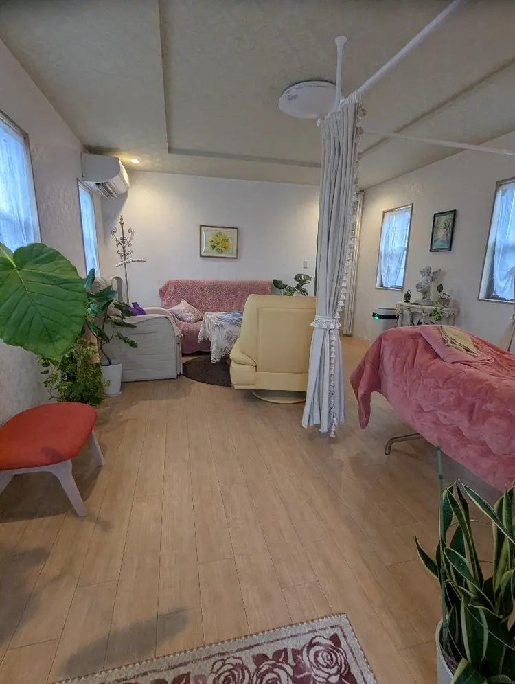 ユテラの内観・外観1