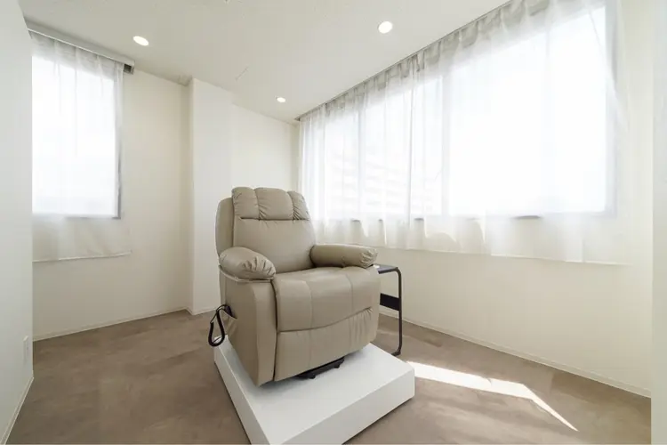 eyesalonＮifeeの内観・外観1