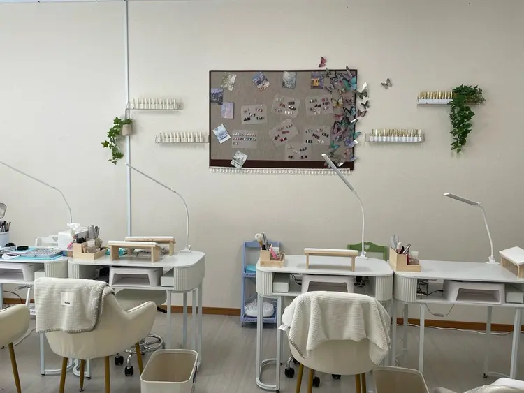 Freya nail salonの内観・外観1