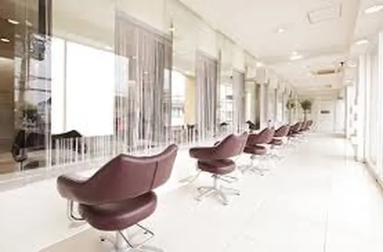 Happiness西大寺店の内観・外観3