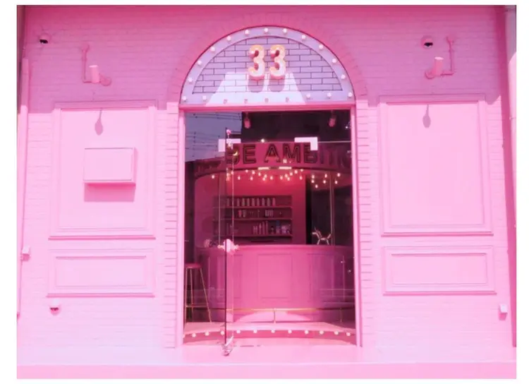 salon de 33の内観・外観1