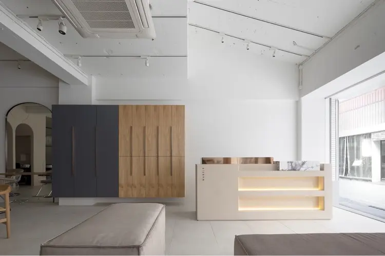 MARCiEの内観・外観1