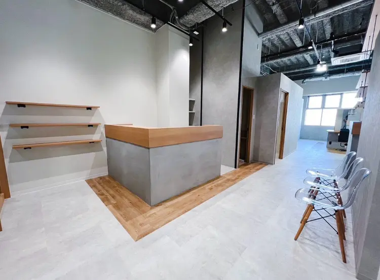 hair resort REGALOの内観・外観1