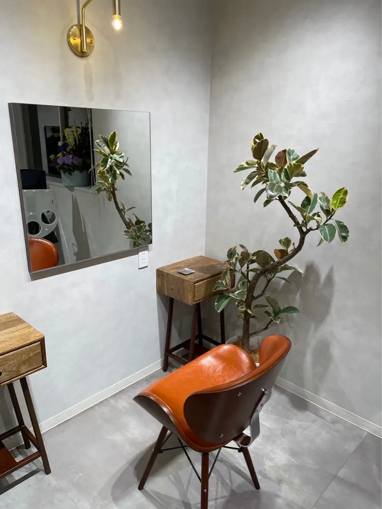 髪質改善lab.em.梅田店の内観・外観2