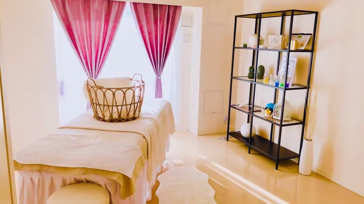 parafuse.千葉サロンの内観・外観1