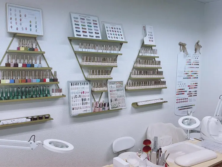 新宿ネイル工房の内観・外観1