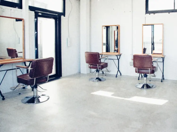 ill 天神　西通りの内観・外観2