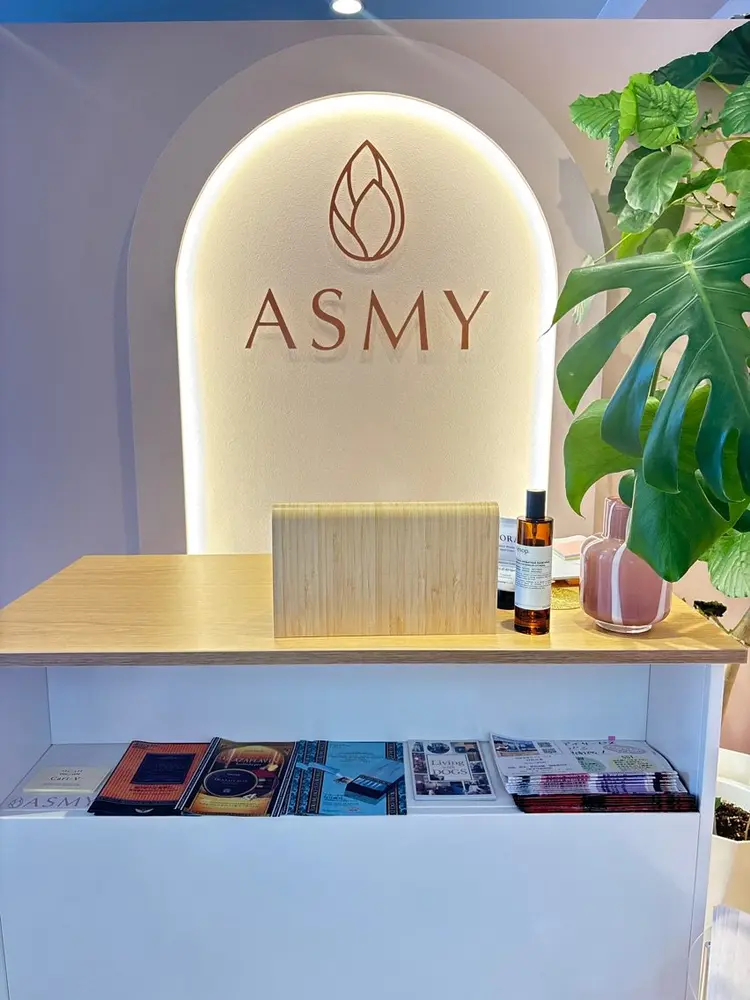 美容整体エステ Asmy神戸板宿店の内観・外観2