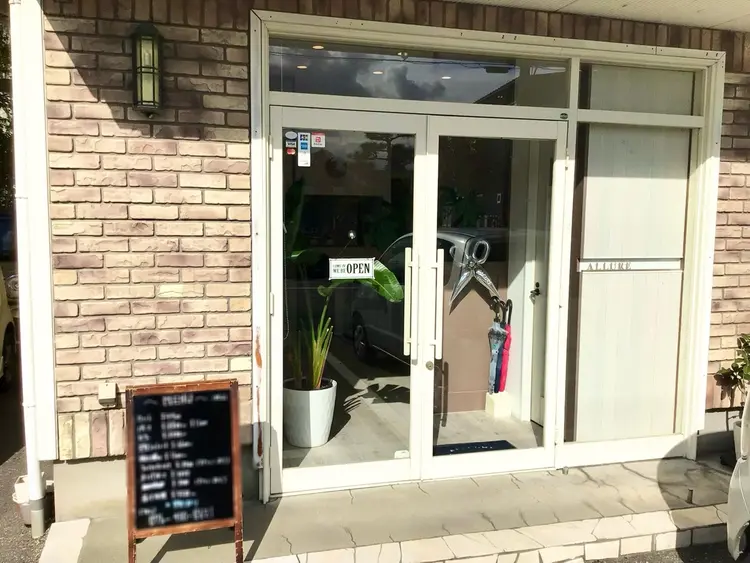 ALLURE hair＆esteの内観・外観2