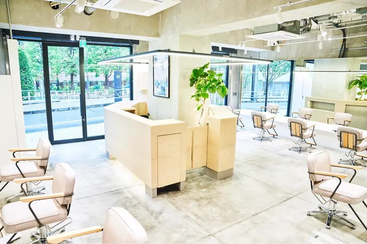 LONESS 銀座の内観・外観1