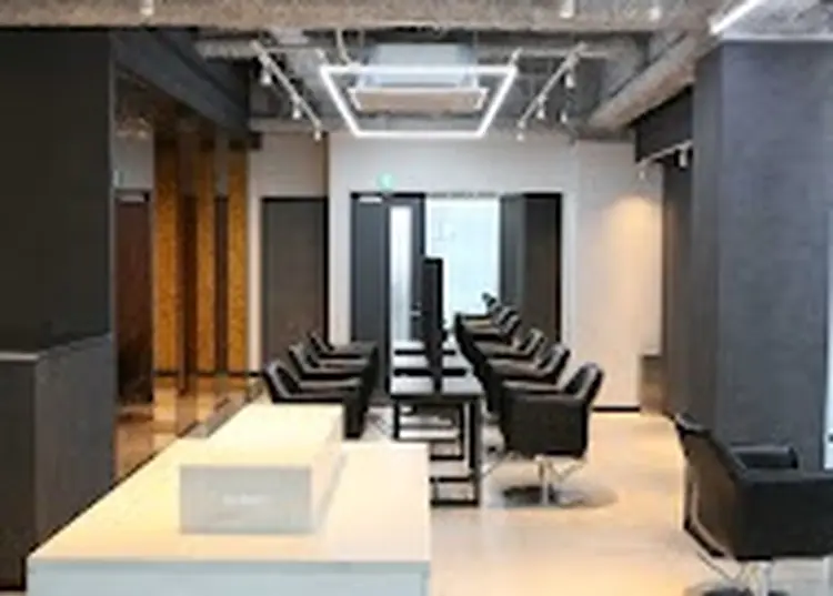 REEEDの内観・外観2