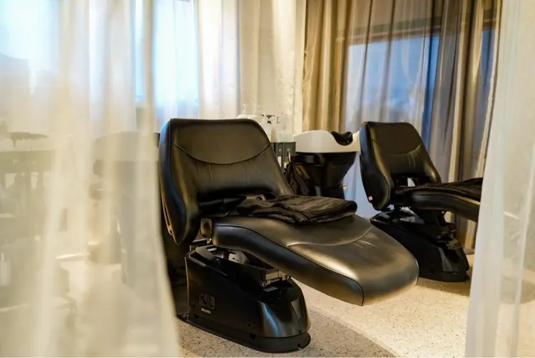 TERMINAL bernの内観・外観1