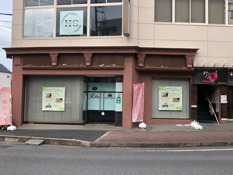 HONEY BEEの内観・外観1