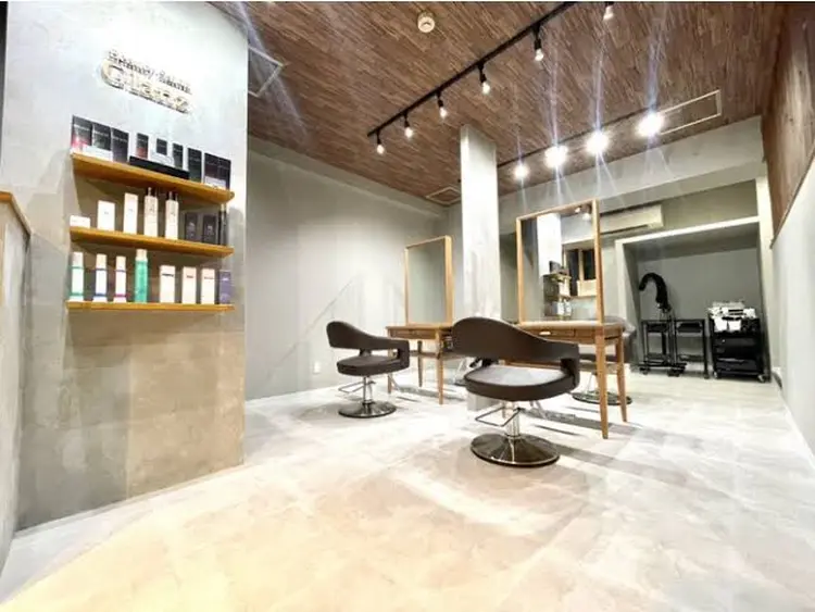 hair salon Glanzの内観・外観1