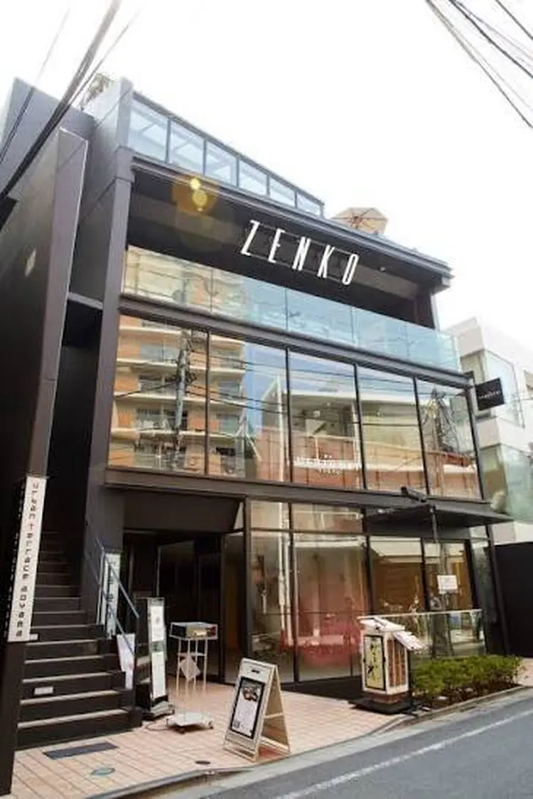ZENKO青山店の内観・外観1