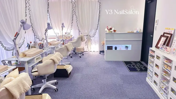 Y3 Nail Salonの内観・外観2