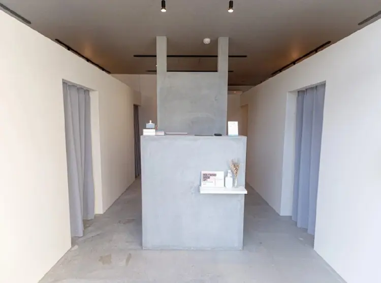 アイブロウRainの内観・外観2