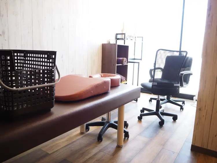 ひまわり中央整骨院の内観・外観2