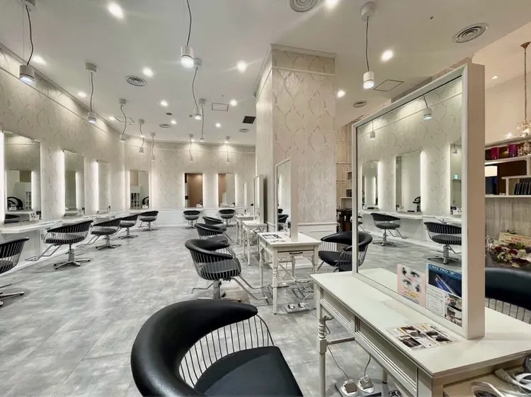 LaBless　北浜プラザの内観・外観2