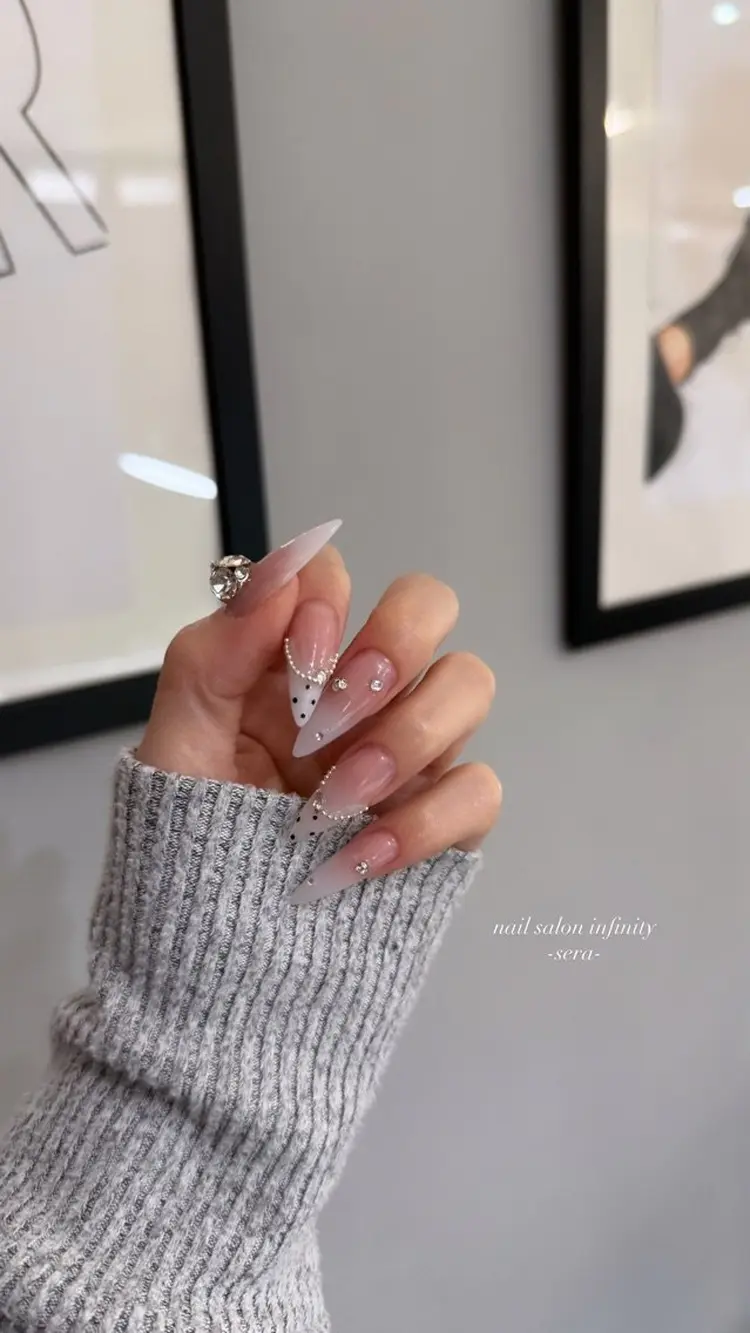 nail×eyebrow salon infinityの内観・外観3