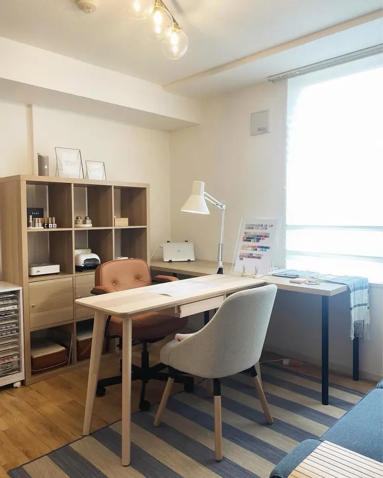 29.FIKAの内観・外観1