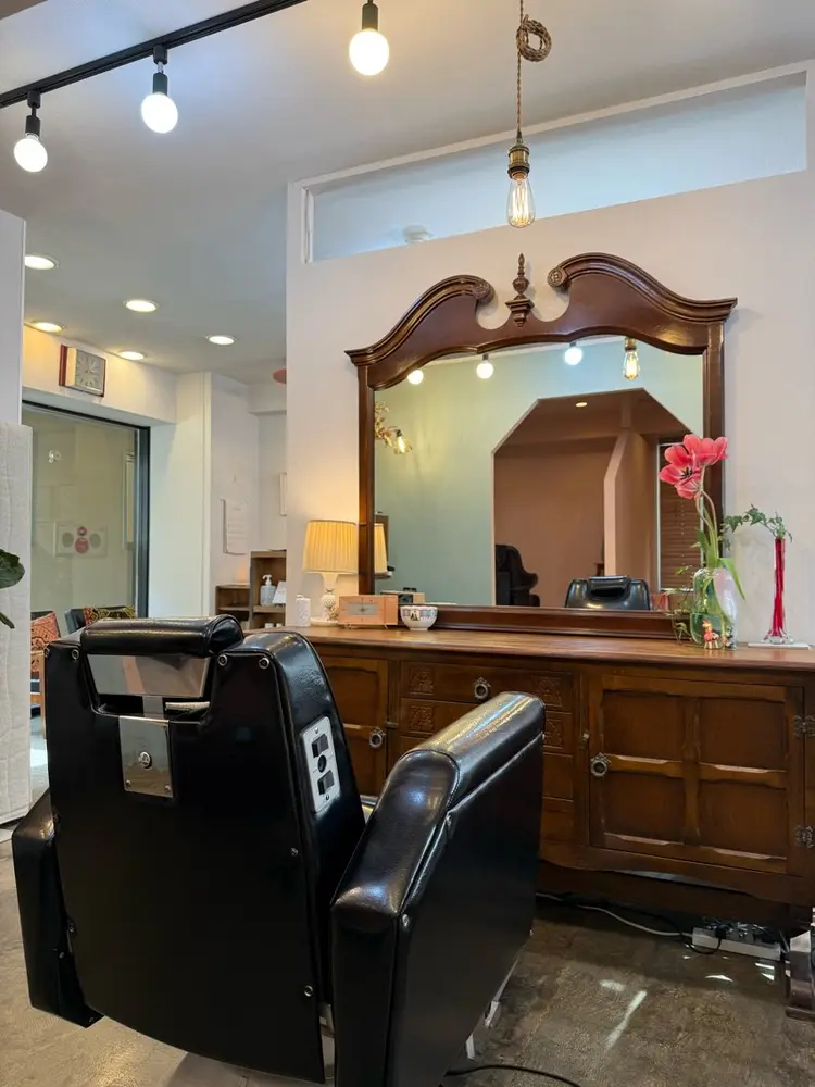 SOU理美容所の内観・外観2