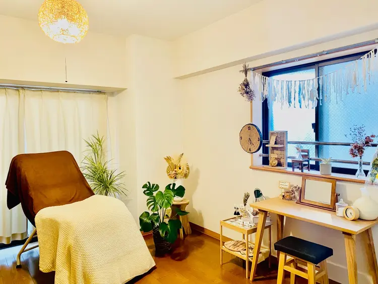 eyelash＆eyehealing MEGOCOROの内観・外観3